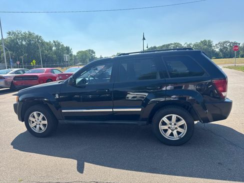 Used 2007 Jeep Grand Cherokee Laredo AWD/4WD image 9