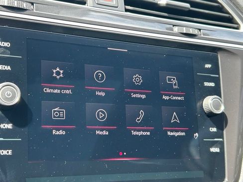 Certified 2024 Volkswagen Tiguan SE R-Line FWD image 16