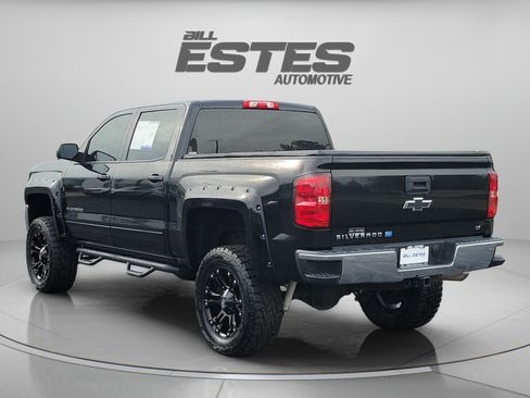 Used 2018 Chevrolet Silverado 1500 LT w/ LT Eassist Package AWD/4WD image 2