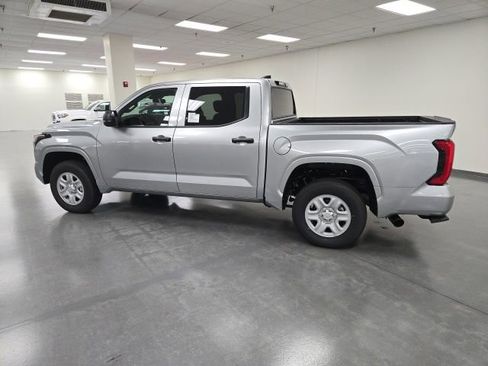 New 2026 Toyota Tundra SR AWD/4WD image 3