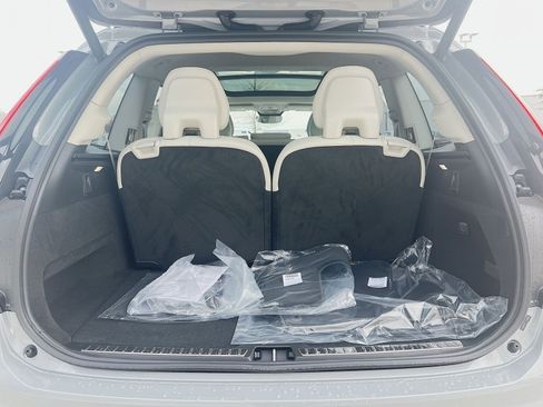 New 2026 Volvo XC90 B6 Ultra image 27
