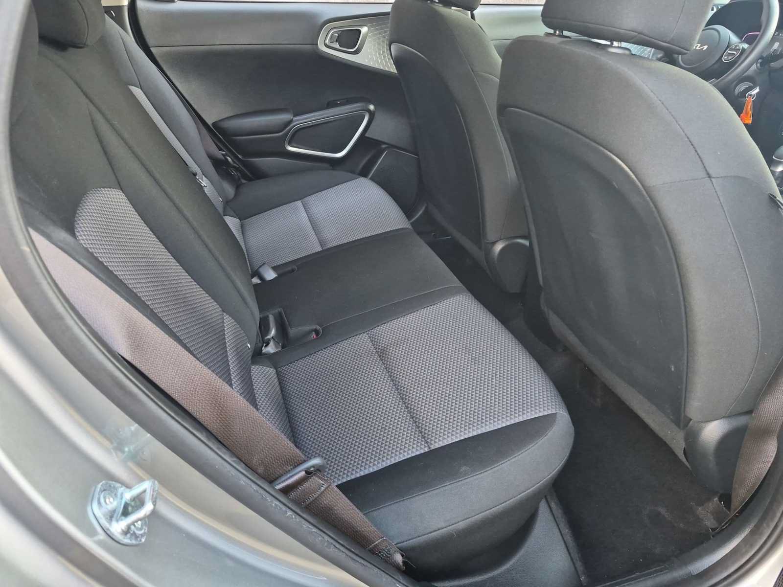 Used 2024 Kia Soul LX w/ Option Group 015 FWD image 19