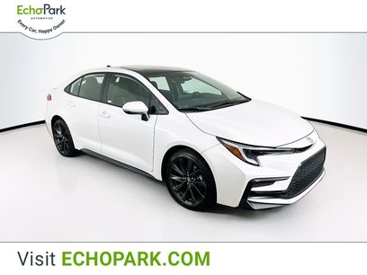Used 2023 Toyota Corolla SE w/ SE Premium Package