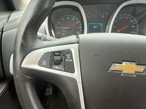 Used 2015 Chevrolet Equinox LT image 14