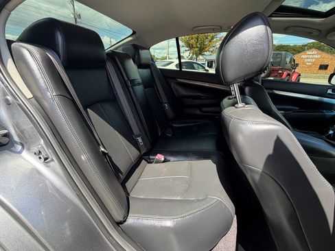 Used 2013 INFINITI G37 x Sedan w/ Premium Pkg AWD/4WD image 19