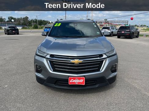 Used 2023 Chevrolet Traverse LT AWD/4WD image 10