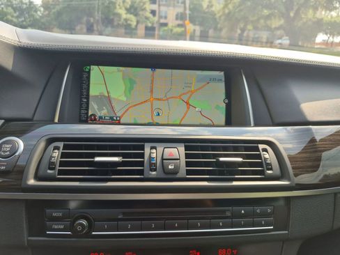 Used 2015 BMW 550i Sedan image 9