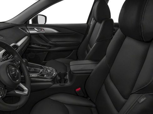 Used 2018 MAZDA CX-9 Touring w/ Touring Premium Package image 12