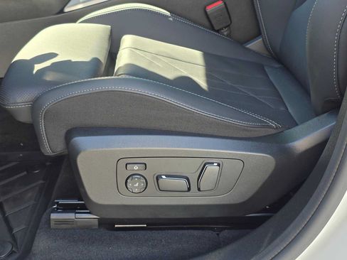 Used 2026 BMW X3 xDrive30i w/ M Sport Package AWD/4WD image 24