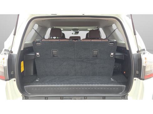 Certified 2023 Toyota 4Runner Limited AWD/4WD image 9