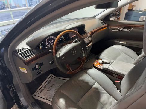 Used 2009 Mercedes-Benz S 550 4MATIC image 25