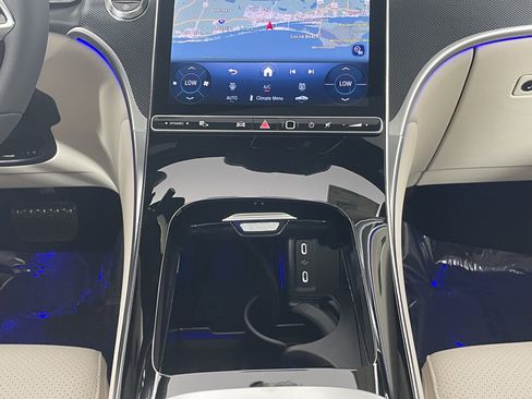 New 2026 Mercedes-Benz GLC 300 image 18