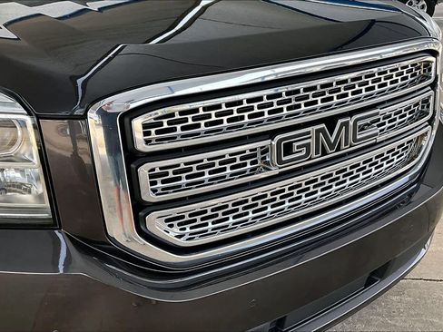 Used 2016 GMC Yukon SLT w/ Open Road Package image 29