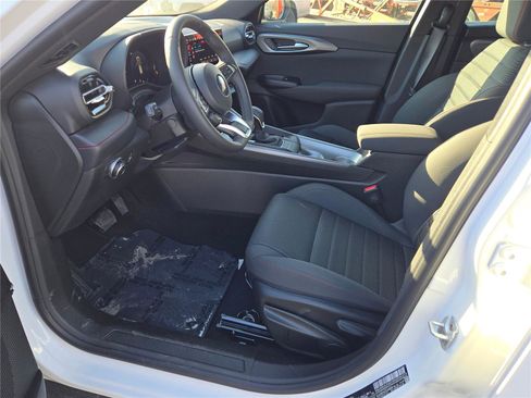 New 2025 Dodge Hornet GT w/ GT Blacktop Package image 23