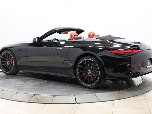 Used 2022 Mercedes-Benz SL 55 AMG 4MATIC w/ AMG Night Package image 42
