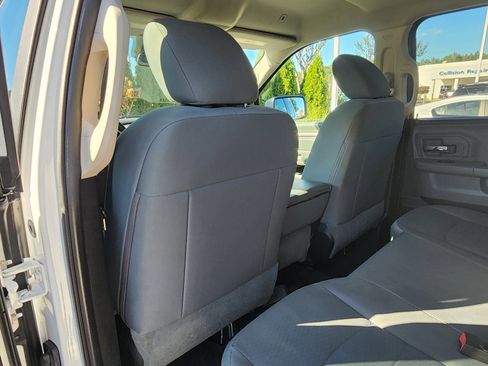 Used 2017 RAM 1500 Classic SLT image 15