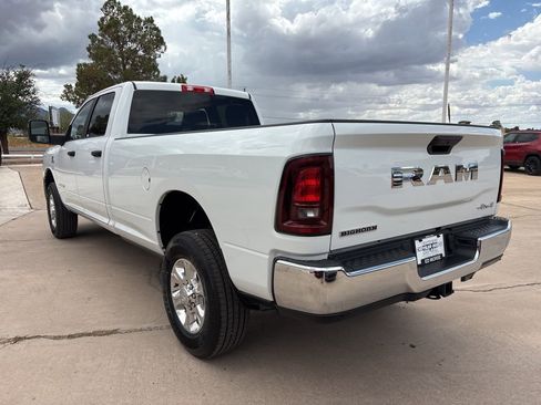 New 2025 RAM 2500 Big Horn AWD/4WD image 7