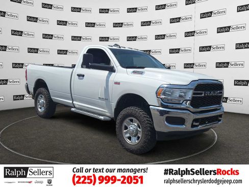 Used 2022 RAM 2500 Tradesman AWD/4WD image 1