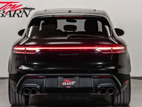 Used 2023 Porsche Macan GTS w/ GTS Sport Package image 4