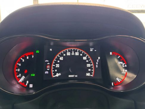 Used 2019 Dodge Durango R/T w/ Technology Group image 33