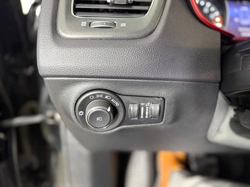 Used 2021 Jeep Compass Trailhawk image 25