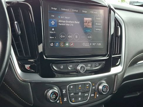 Used 2023 Chevrolet Traverse LT AWD/4WD image 24