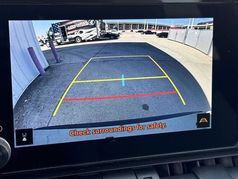 Used 2023 Toyota RAV4 XLE Premium image 19