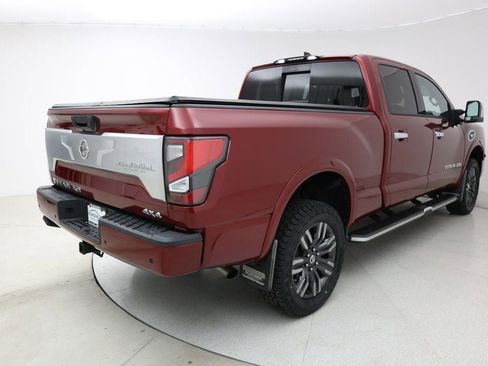 Used 2022 Nissan Titan Platinum Reserve w/ Moonroof Package image 4