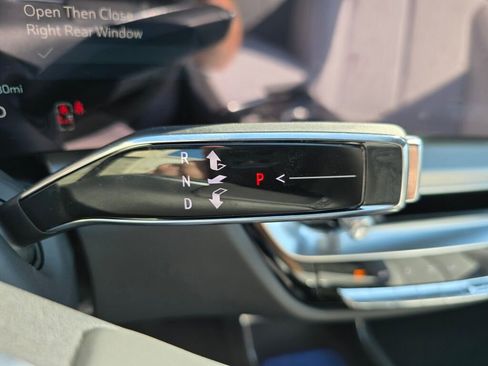 New 2026 Cadillac Lyriq Luxury image 25