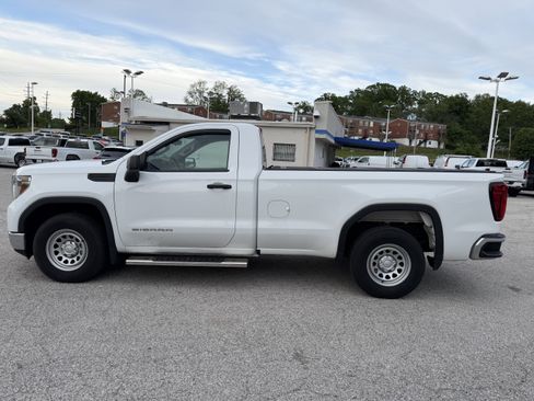 Used 2020 GMC Sierra 1500 2WD Regular Cab w/ Convenience Package image 4