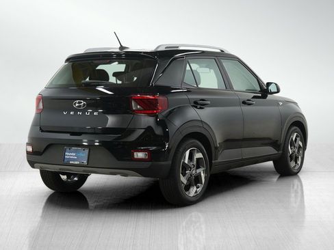Certified 2023 Hyundai Venue SEL w/ Cargo Package FWD image 5