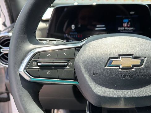Certified 2025 Chevrolet Equinox LT w/ Convenience Package II FWD image 20