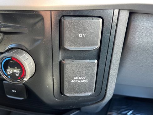 Used 2023 Ford F350 XLT image 24