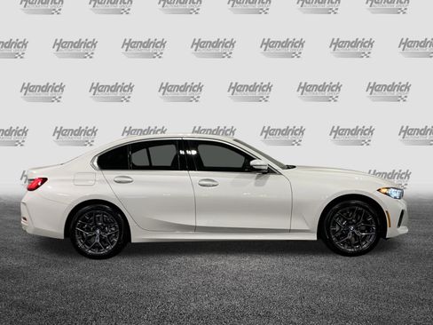 Certified 2025 BMW 330i xDrive Sedan w/ Premium Package AWD/4WD image 9