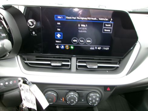 New 2026 Chevrolet Trax LS w/ LS Convenience Package image 16