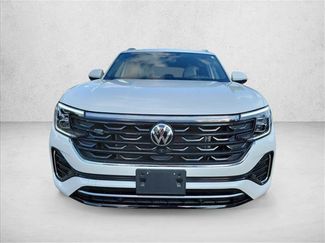 Used 2025 Volkswagen Atlas Cross Sport SEL Premium R-Line AWD/4WD video 2