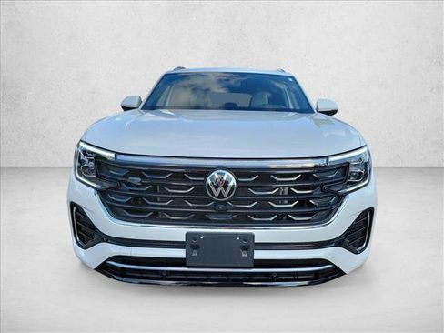 Used 2025 Volkswagen Atlas Cross Sport SEL Premium R-Line AWD/4WD image 2