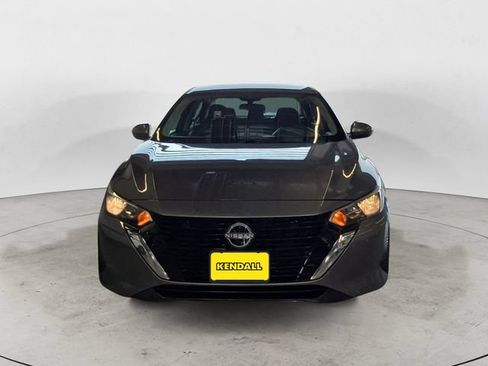 Used 2024 Nissan Sentra SV w/ Trunk Package FWD image 2