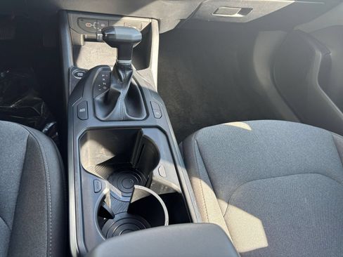 Used 2025 Kia K4 FWD image 41