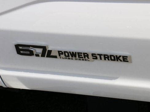 New 2026 Ford F250 Lariat w/ Chrome Package AWD/4WD image 11