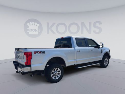 Used 2019 Ford F250 XLT w/ XLT Premium Package image 11