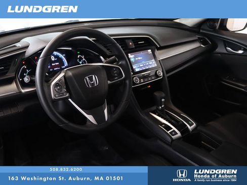 Certified 2018 Honda Civic EX image 8