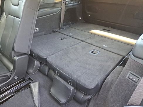 Used 2021 Jeep Grand Cherokee L Overland image 15