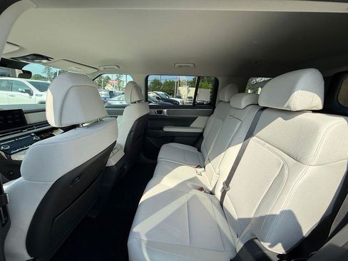 New 2026 Hyundai Santa Fe SE AWD/4WD image 16