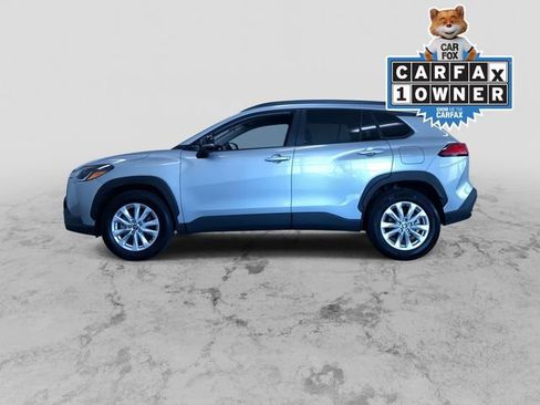 Certified 2025 Toyota Corolla Cross LE image 6