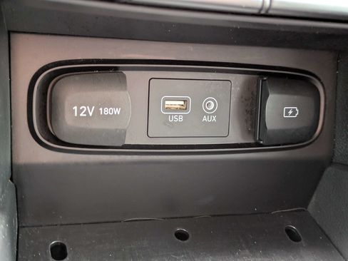 Used 2020 Hyundai Santa Fe SEL FWD image 26