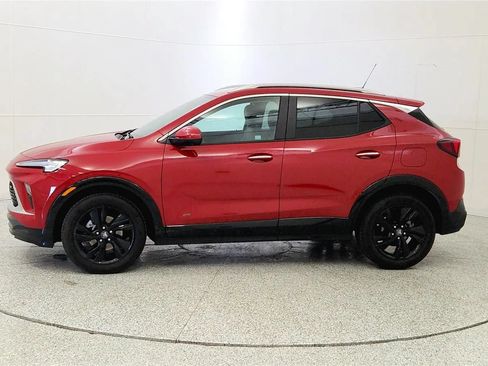Used 2026 Buick Encore GX Sport Touring w/ Advanced Technology Package FWD image 4