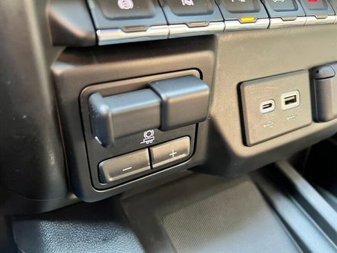 Used 2020 Chevrolet Silverado 3500 High Country w/ Z71 Off-Road Package image 45