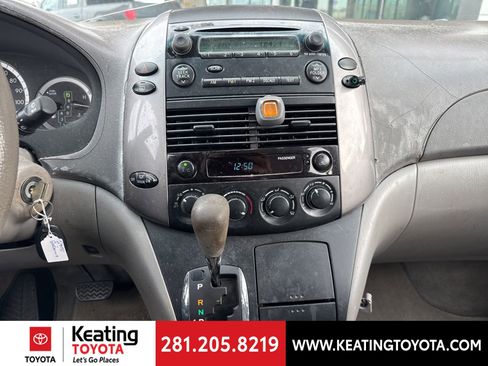 Used 2008 Toyota Sienna CE image 15