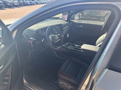 New 2026 Chevrolet Equinox RS image 10